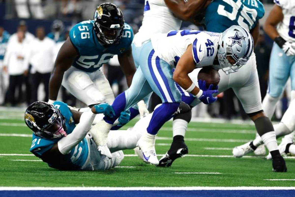 Dallas Cowboys running back Deuce Vaughn
